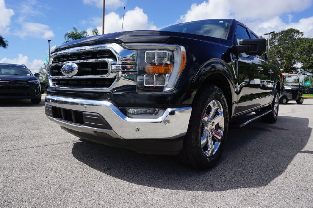 Certified 2021 Ford F150 XLT w/ Equipment Group 302A High RWD image 16