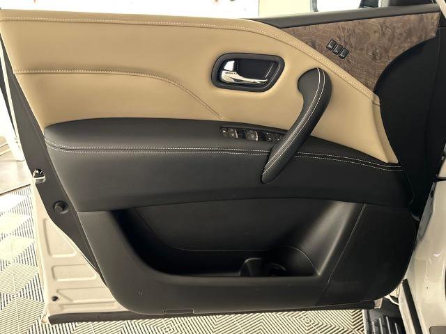 Used 2023 INFINITI QX80 Premium Select w/ Cargo Package image 17