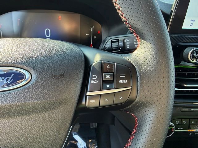 Certified 2025 Ford Escape ST-Line AWD/4WD image 22