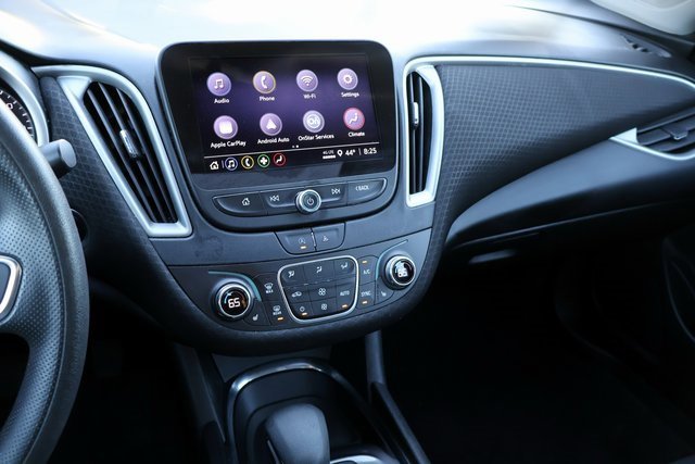 Used 2024 Chevrolet Malibu LT image 29