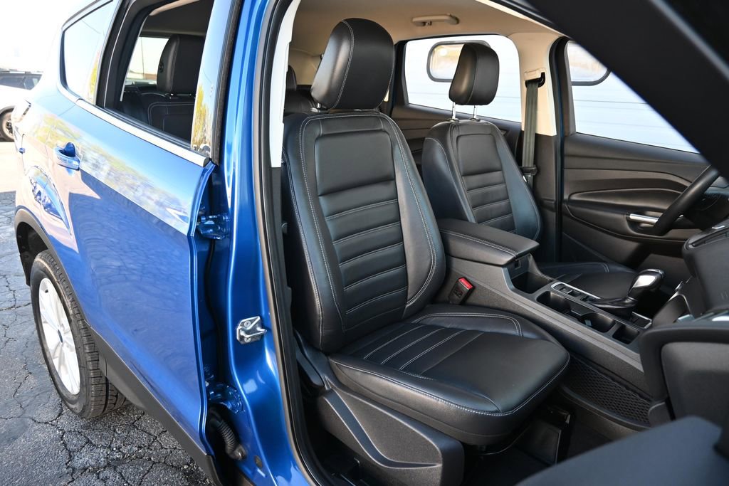 Certified 2018 Ford Escape SEL AWD/4WD image 23