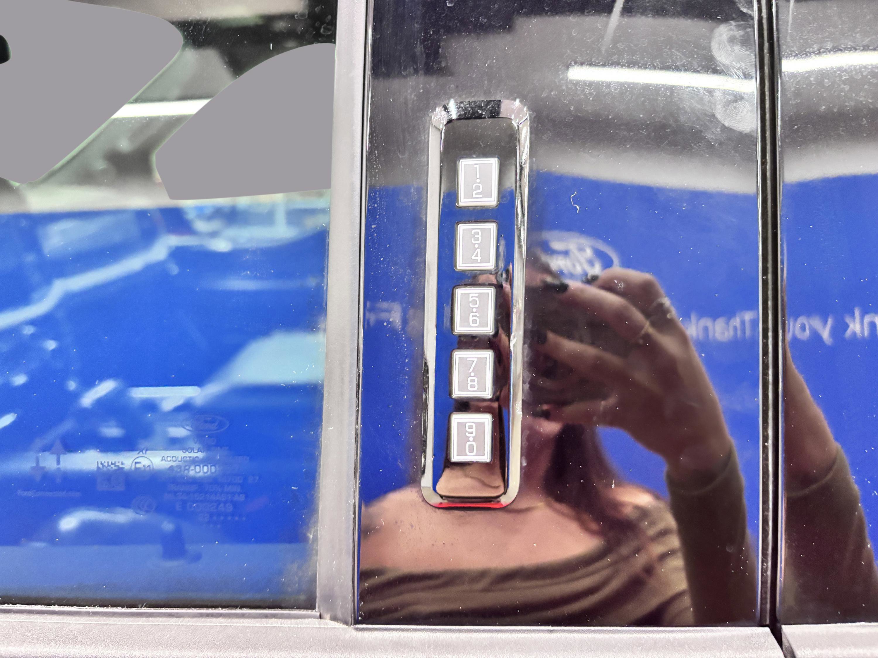 Certified 2022 Ford F150 Raptor w/ Equipment Group 801A High image 10