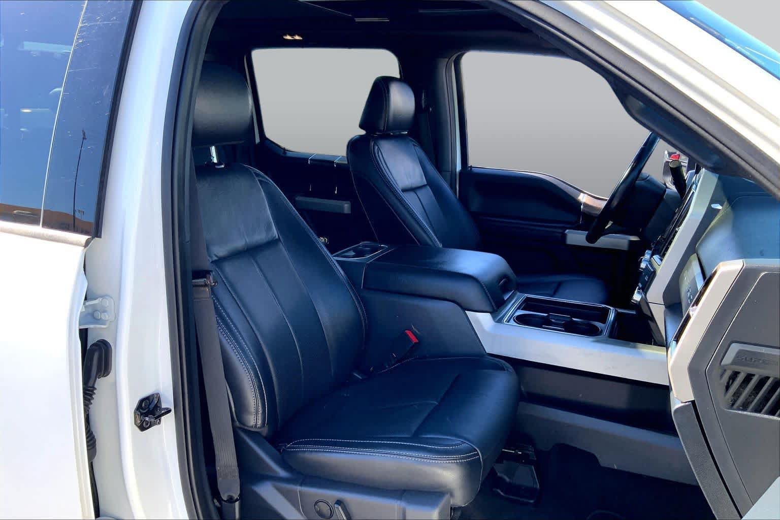 Certified 2022 Ford F250 Lariat w/ Lariat Ultimate Package AWD/4WD image 9