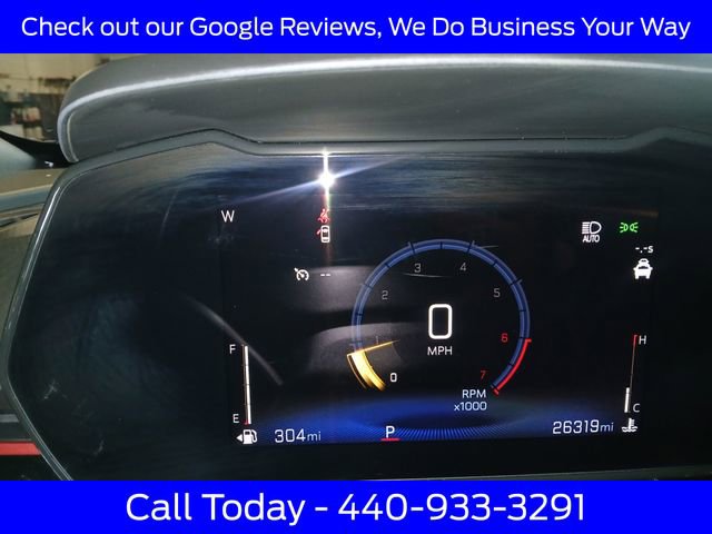 Used 2025 Chevrolet Trax RS w/ Sunroof Package FWD image 24