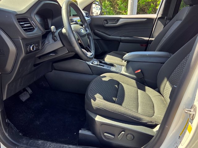 Certified 2023 Ford Escape Active AWD/4WD image 9