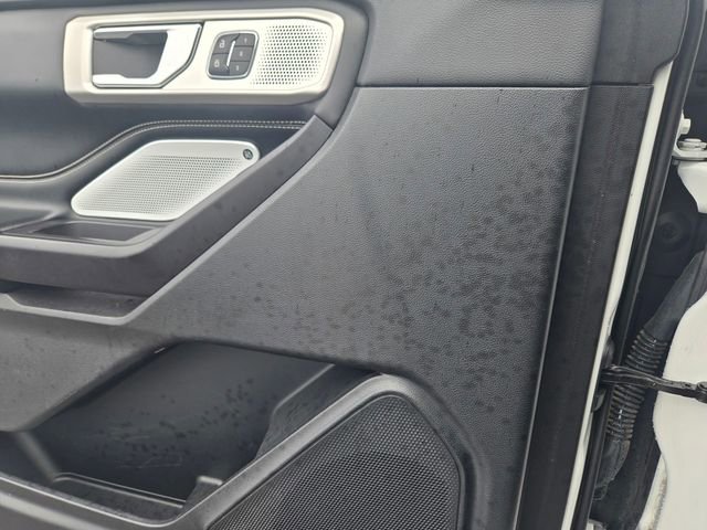Certified 2020 Ford Explorer ST w/ Premium Technology Package AWD/4WD image 14