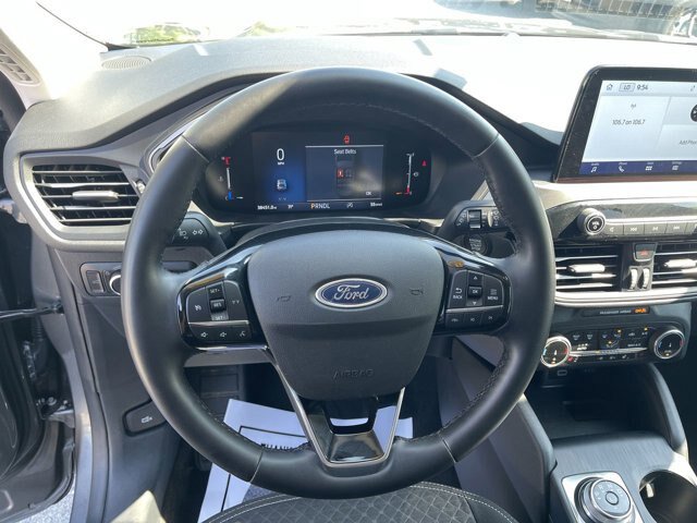 Certified 2024 Ford Escape Active AWD/4WD image 7
