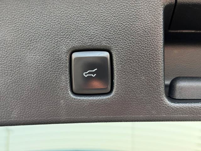 Certified 2020 Ford Escape SEL FWD image 20