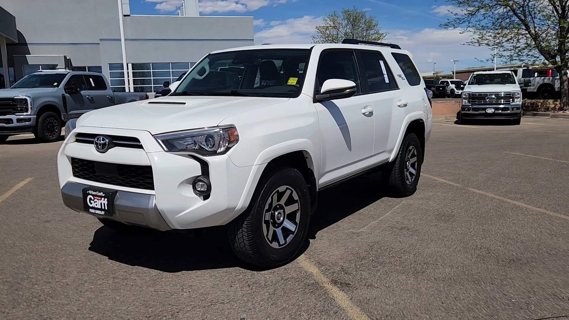Used 2021 Toyota 4Runner TRD Off-Road Premium w/ Moonroof Package AWD/4WD image 3