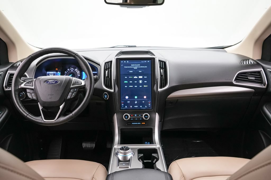 Certified 2024 Ford Edge SEL w/ Convenience Package AWD/4WD image 14