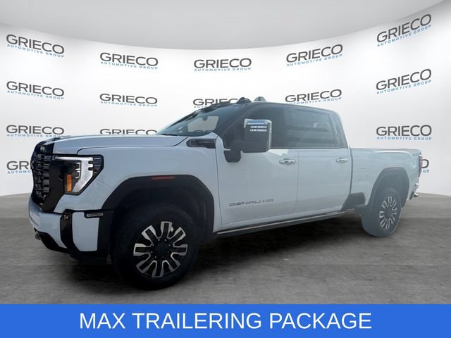 Used 2025 GMC Sierra 2500 Denali Ultimate w/ Max Trailering Package AWD/4WD image 3