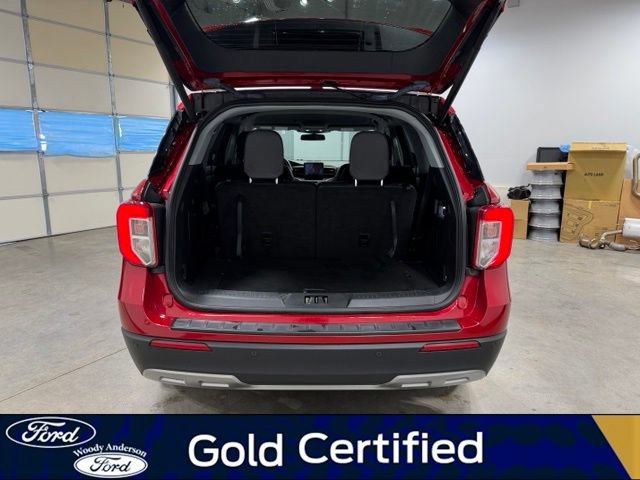 Certified 2023 Ford Explorer XLT w/ Equipment Group 202A AWD/4WD image 7