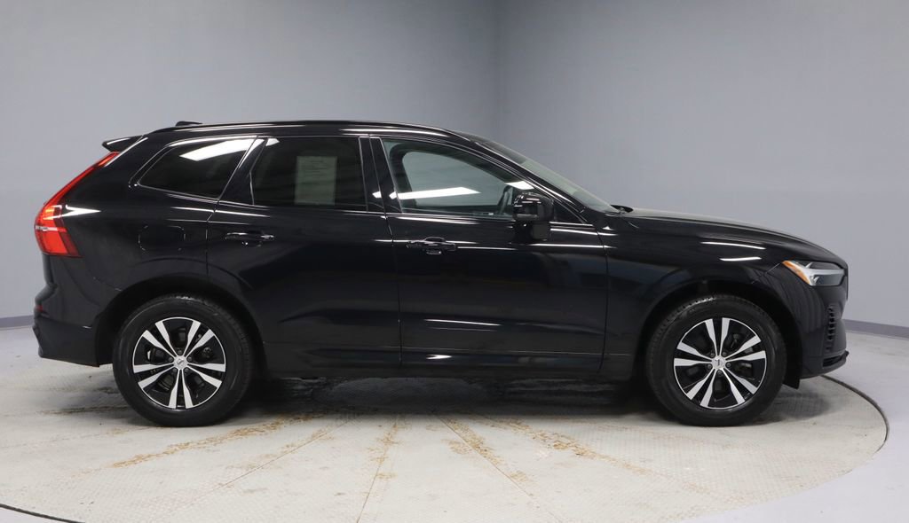 Used 2024 Volvo XC60 T8 Core AWD/4WD image 6