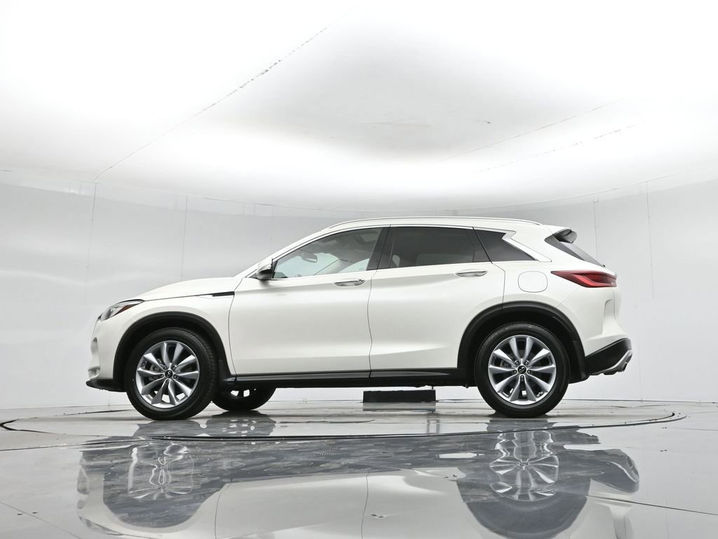 Used 2022 INFINITI QX50 Luxe image 28