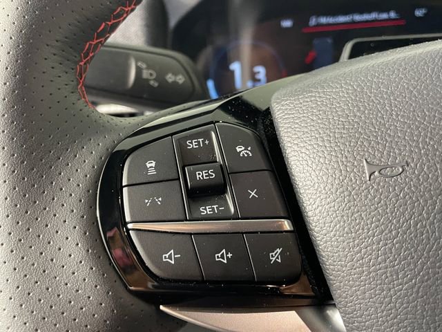 Certified 2025 Ford Explorer ST-Line AWD/4WD image 10