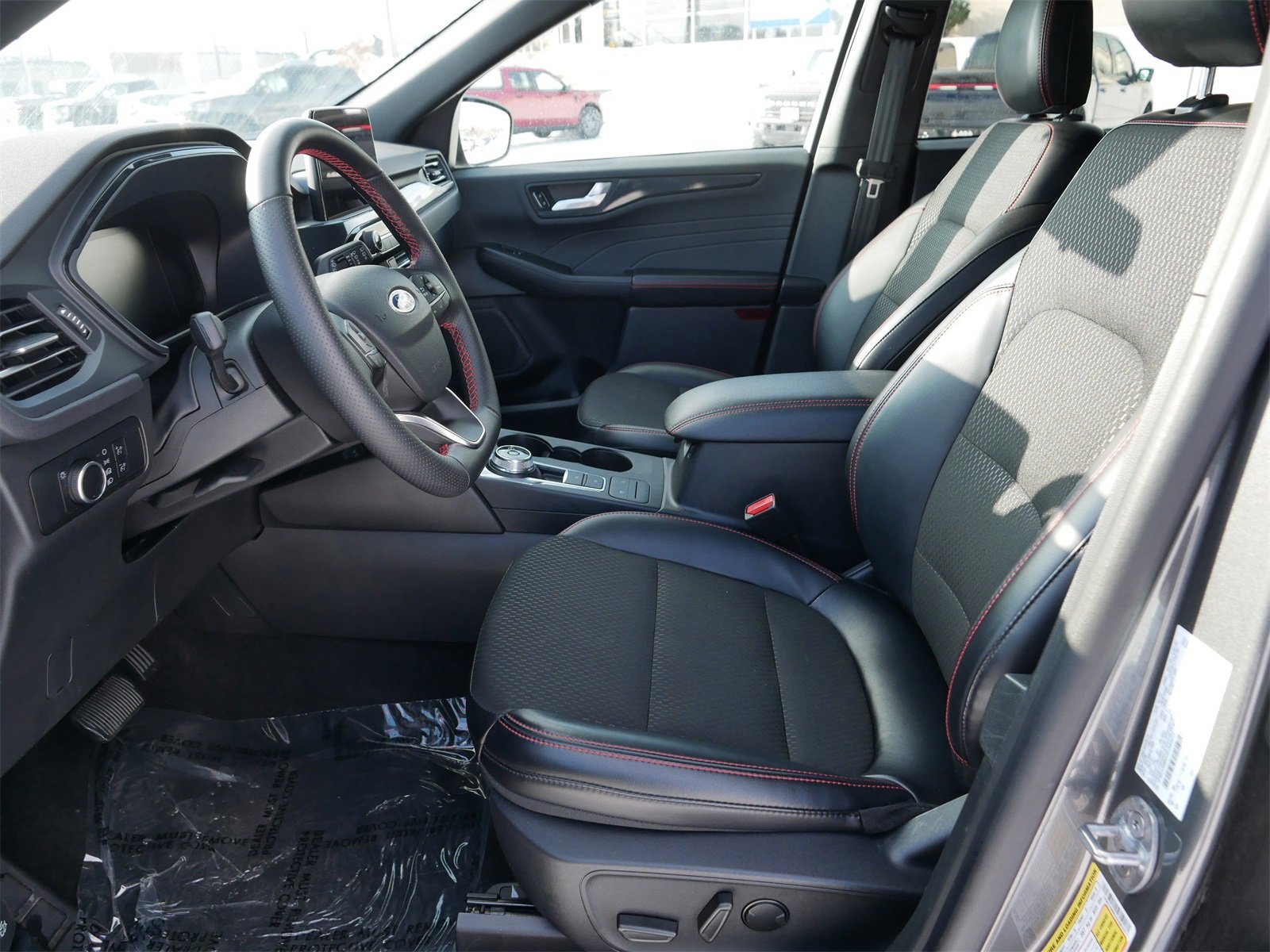 Certified 2025 Ford Escape ST-Line image 12