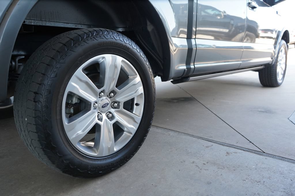 Certified 2019 Ford F150 Platinum w/ Equipment Group 701A Luxury AWD/4WD image 10