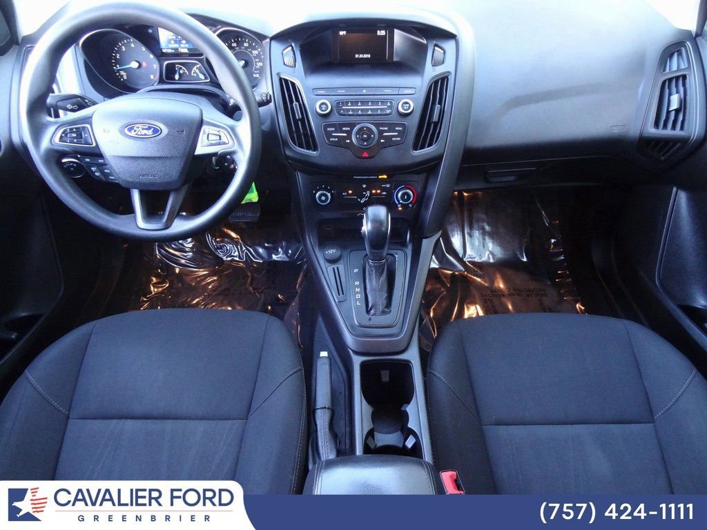 Certified 2018 Ford Focus SE image 13