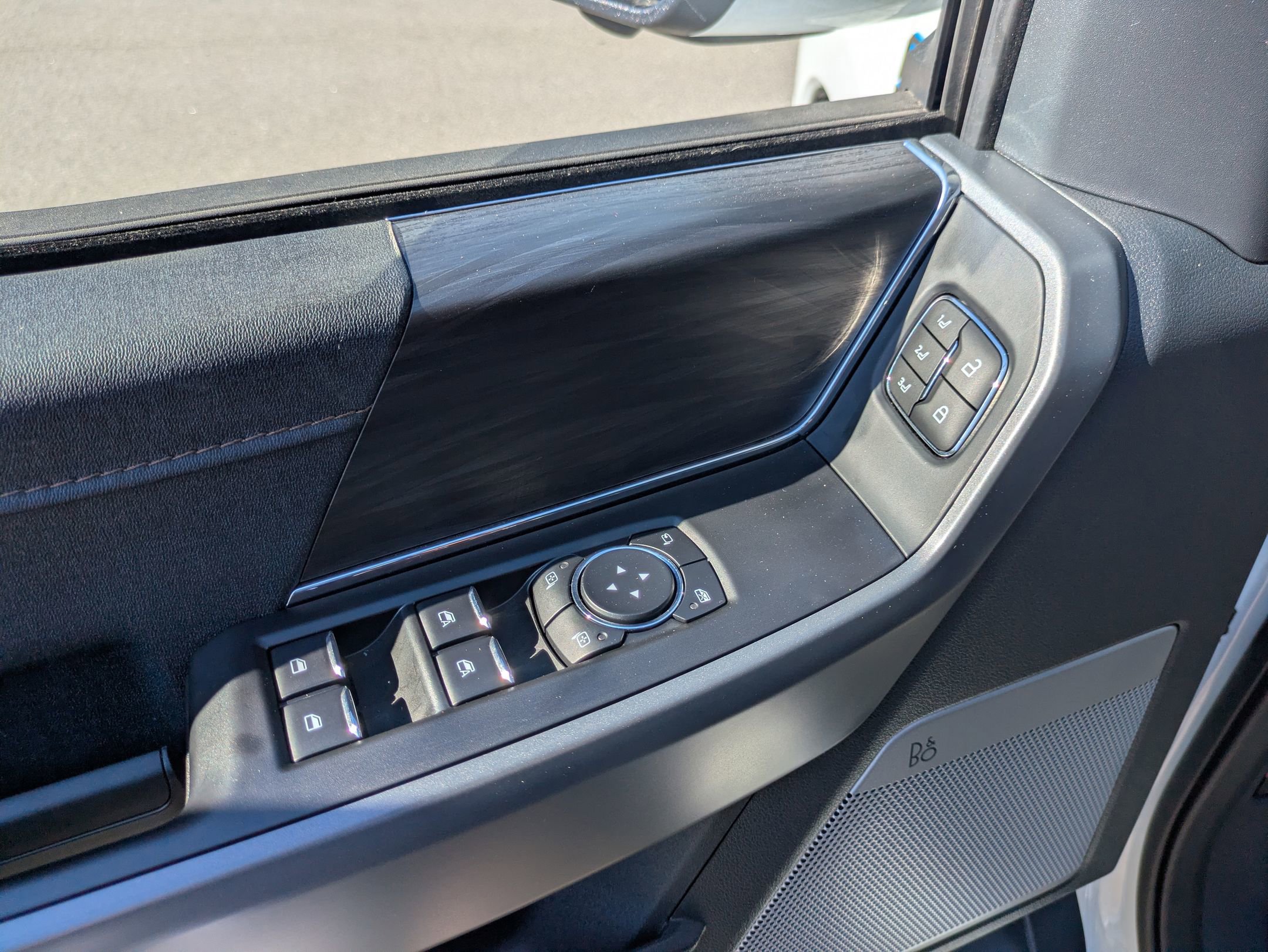 Certified 2025 Ford F150 Lightning Lariat AWD/4WD image 18