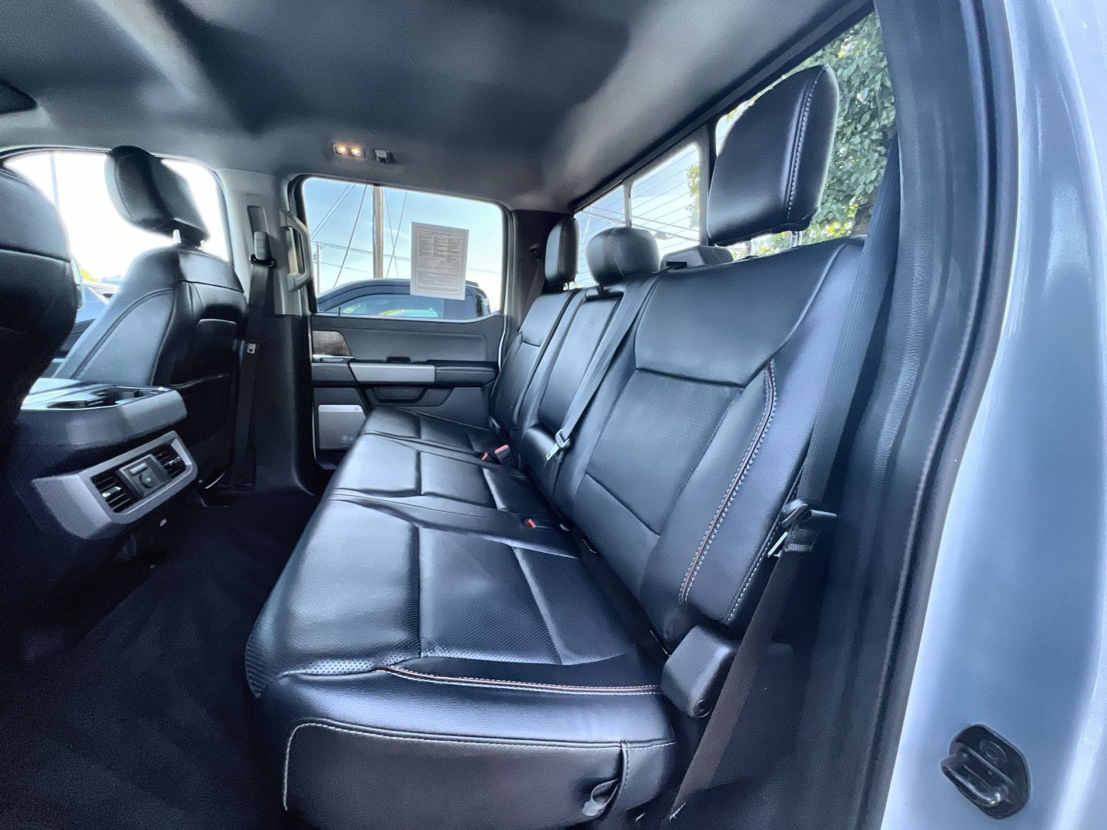 Certified 2023 Ford F250 Lariat w/ Tremor Off-Road Package AWD/4WD image 32