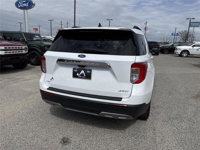 Certified 2023 Ford Explorer XLT w/ Equipment Group 202A image 4