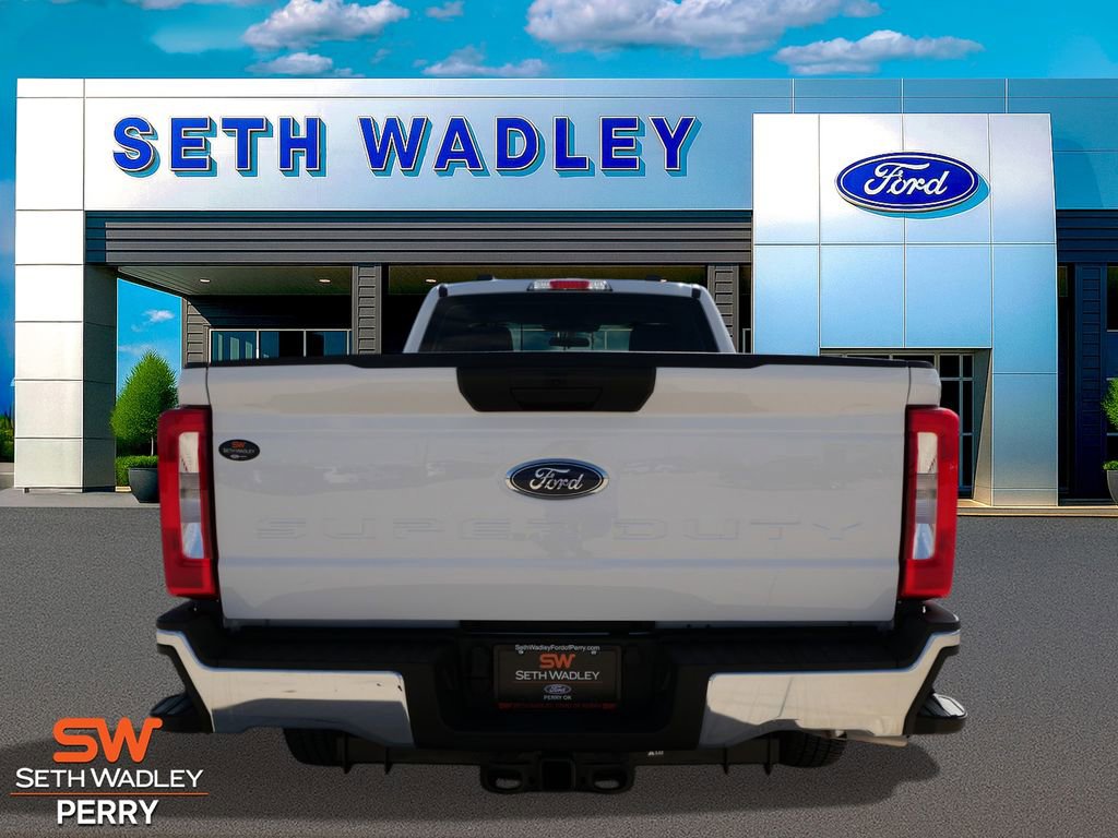 Certified 2025 Ford F250 XL w/ XL Driver Assist Package RWD image 5