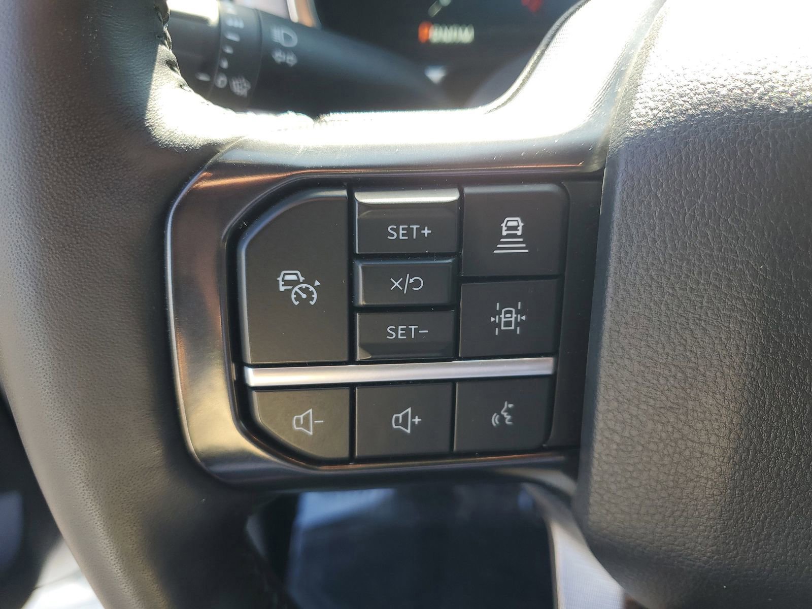 Certified 2025 Ford F150 Platinum AWD/4WD image 20