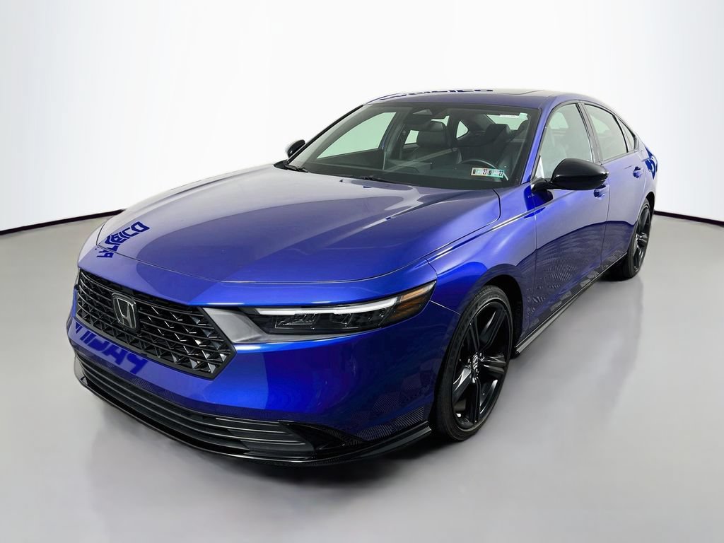 Used 2023 Honda Accord Sport image 4