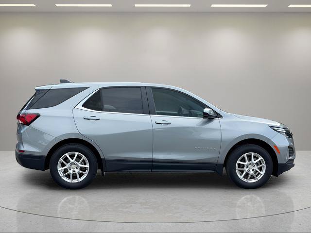 Used 2024 Chevrolet Equinox LT AWD/4WD image 8