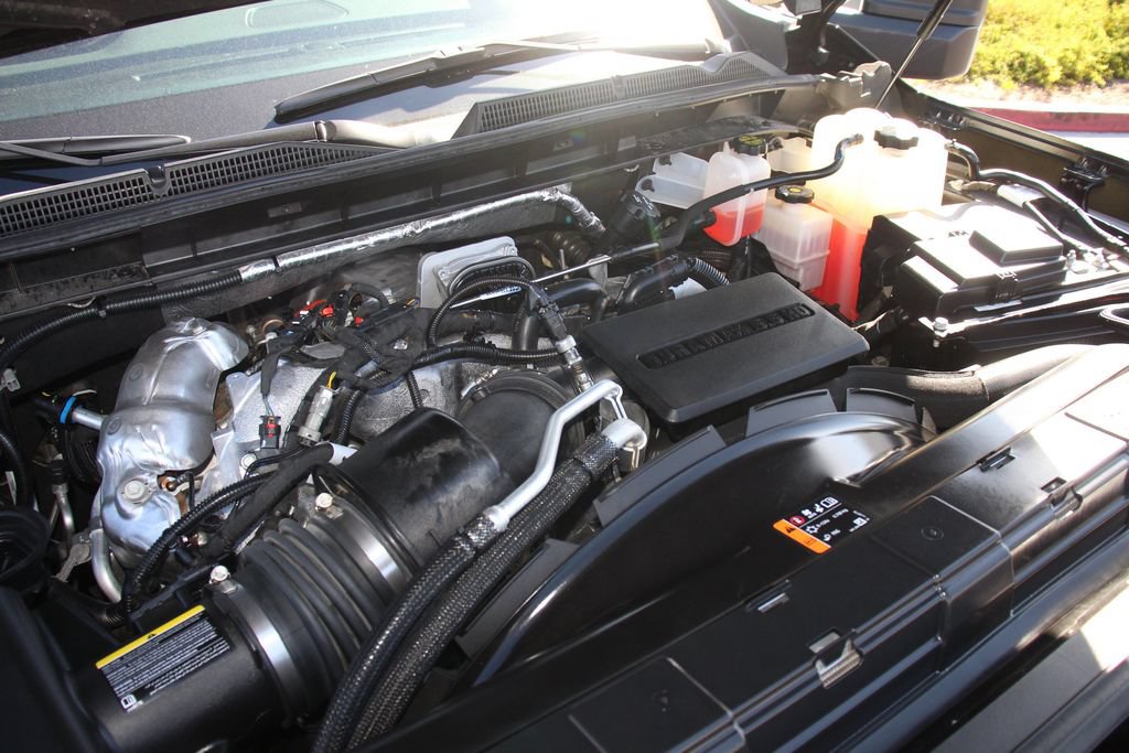 Used 2025 GMC Sierra 3500 Denali Ultimate AWD/4WD image 29