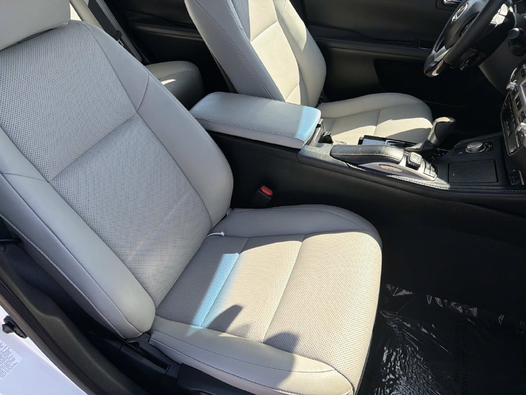 Used 2018 Lexus ES 350 w/ Navigation System Package FWD image 26