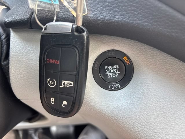 Used 2019 Jeep Cherokee Limited AWD/4WD image 22