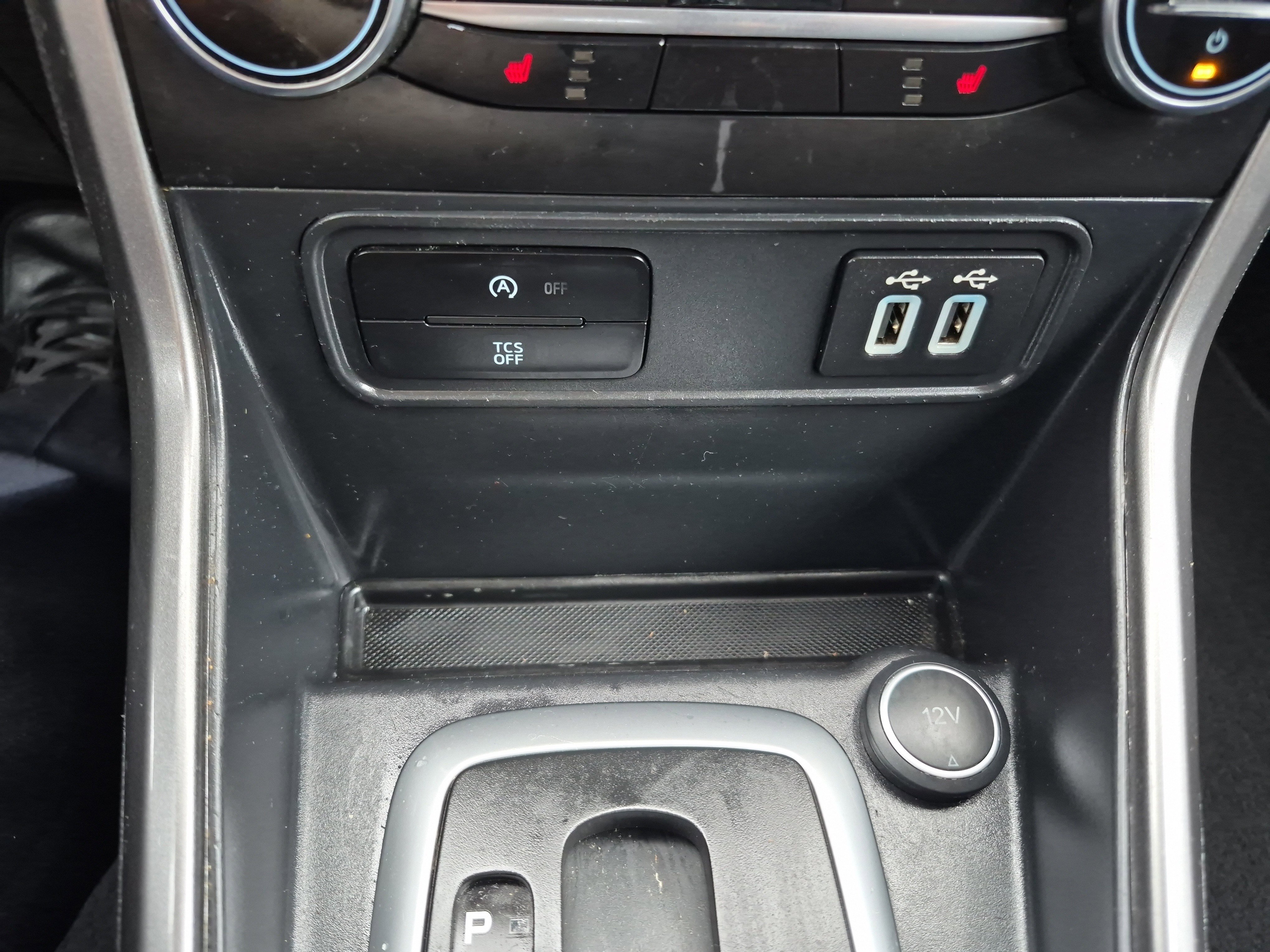 Certified 2021 Ford EcoSport SE image 29