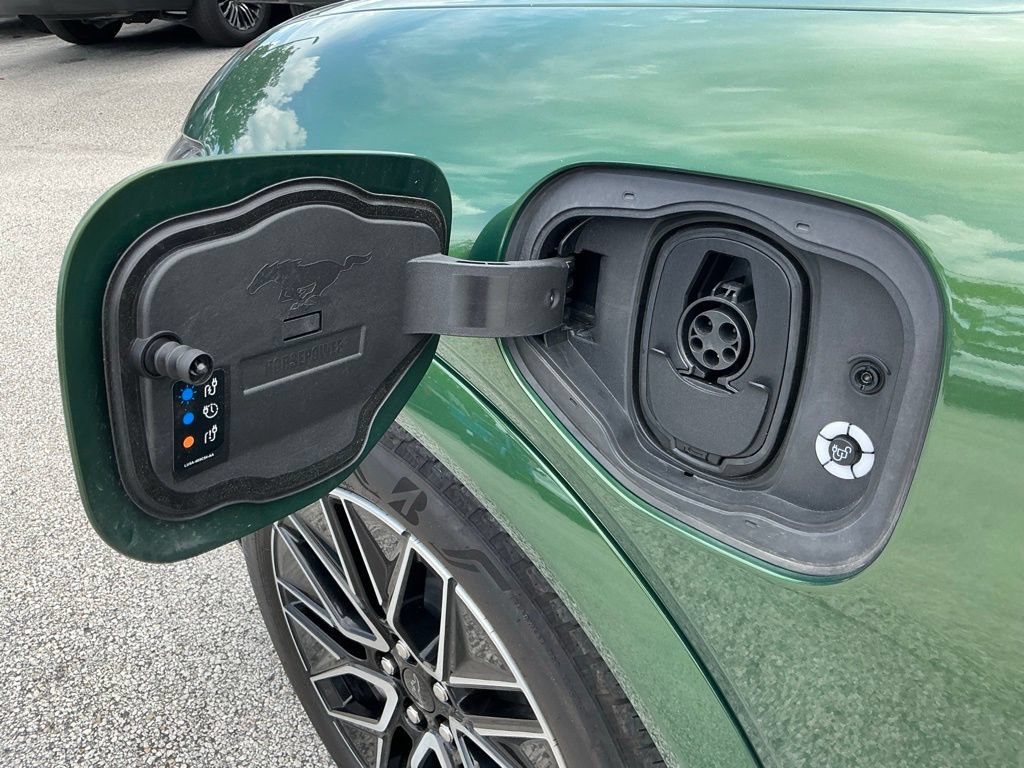 Certified 2025 Ford Mustang Mach-E Premium AWD/4WD image 24