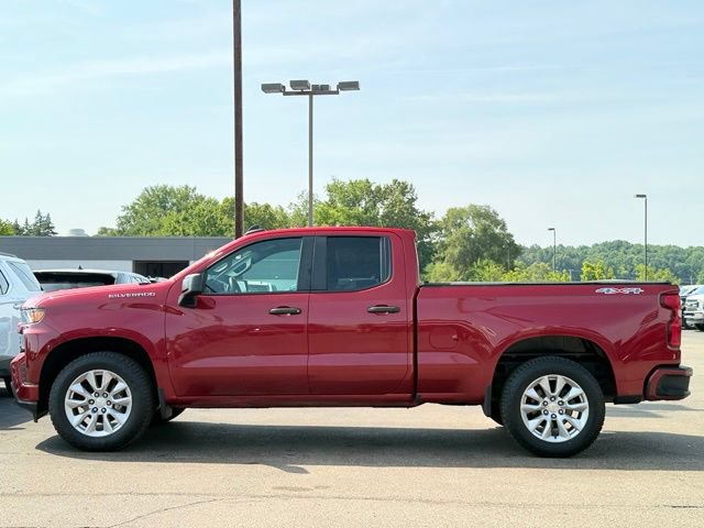 Used 2020 Chevrolet Silverado 1500 Custom w/ Custom Value Package AWD/4WD image 34