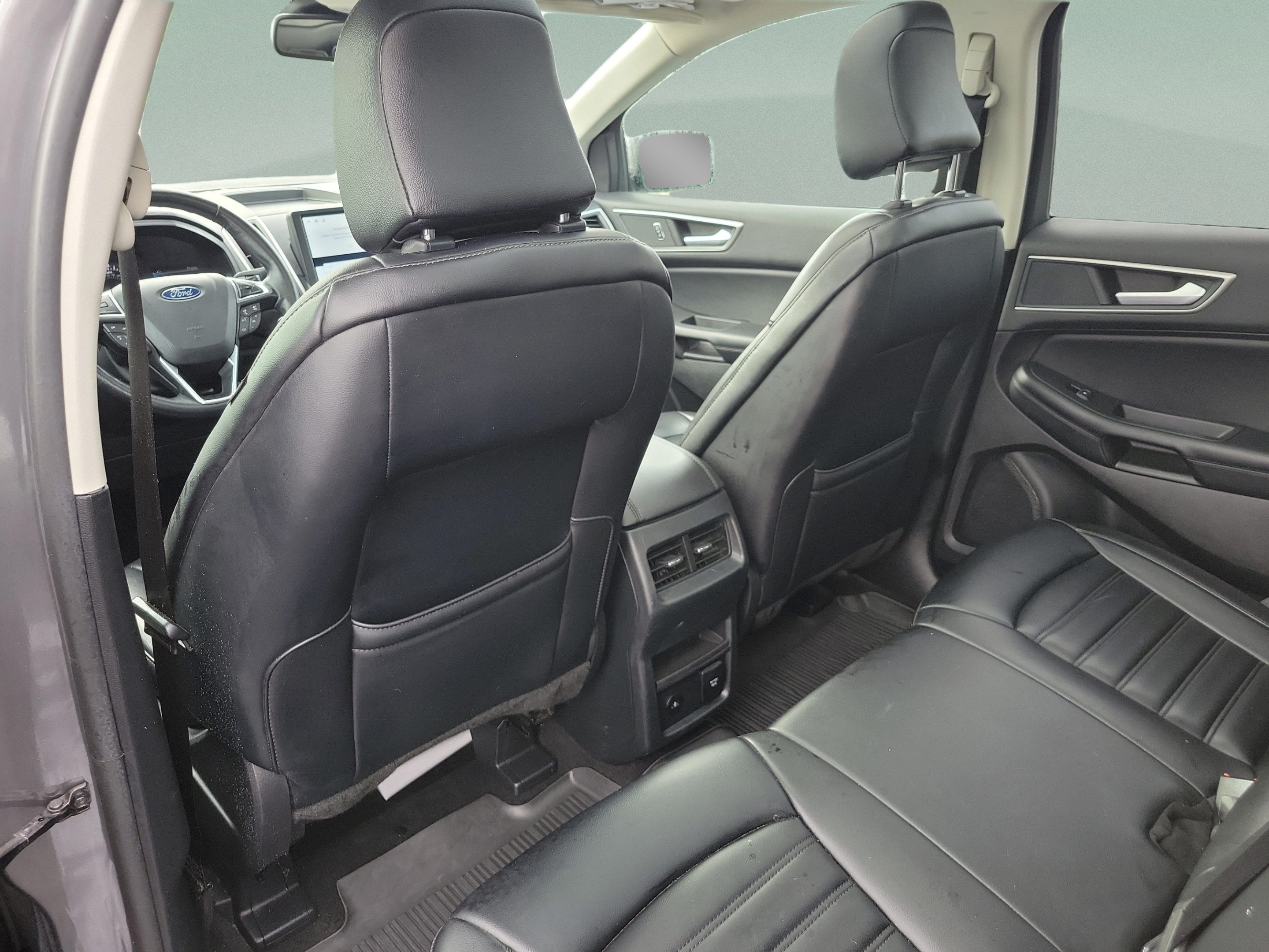 Certified 2024 Ford Edge SEL w/ Convenience Package AWD/4WD image 11