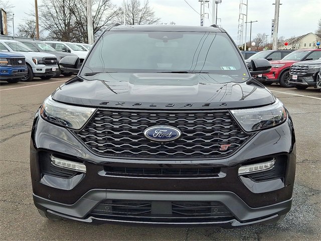 Certified 2023 Ford Explorer ST w/ Equipment Group 401A image 7