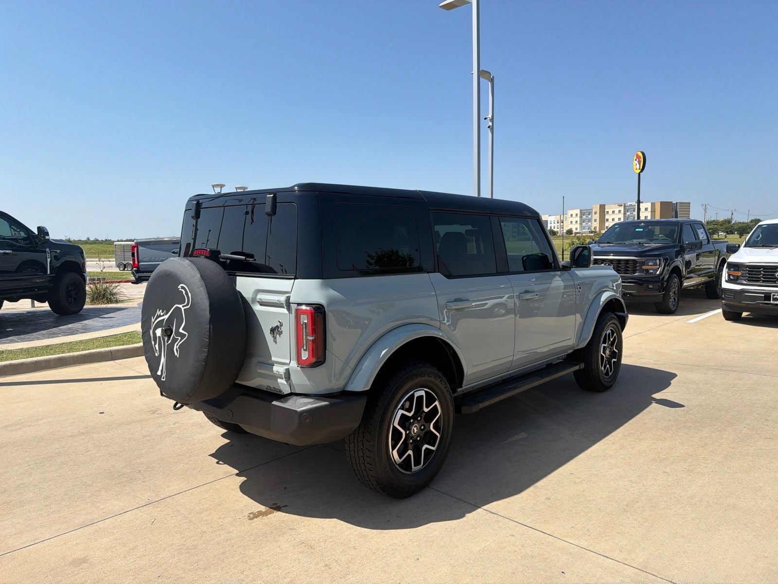 Certified 2024 Ford Bronco Outer Banks AWD/4WD image 6