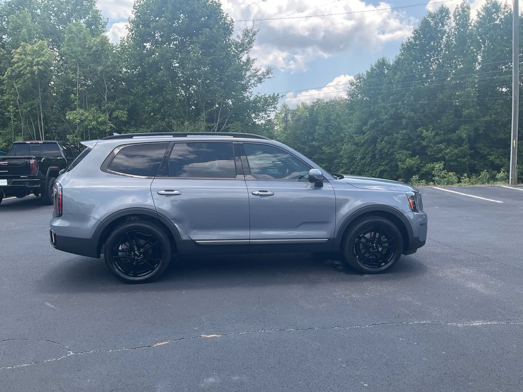 Used 2023 Kia Telluride EX X-Line AWD/4WD image 4