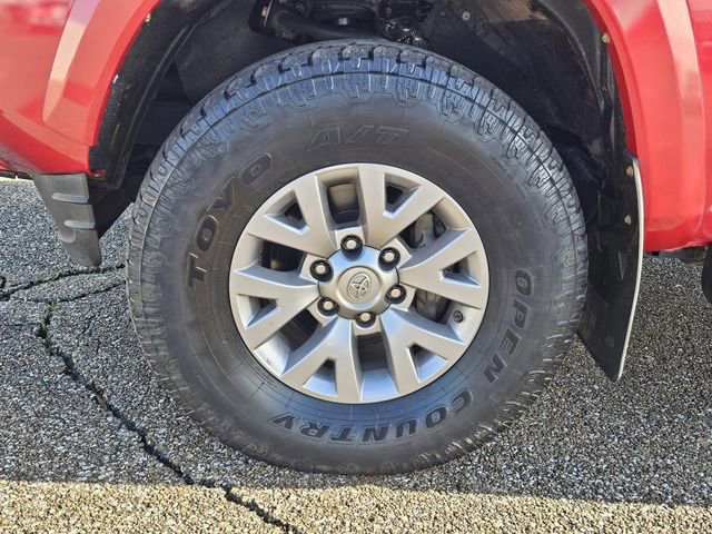 Used 2019 Toyota Tacoma SR5 image 30