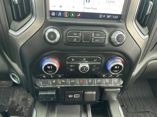 Used 2022 GMC Sierra 3500 Denali w/ Denali Ultimate Package image 23