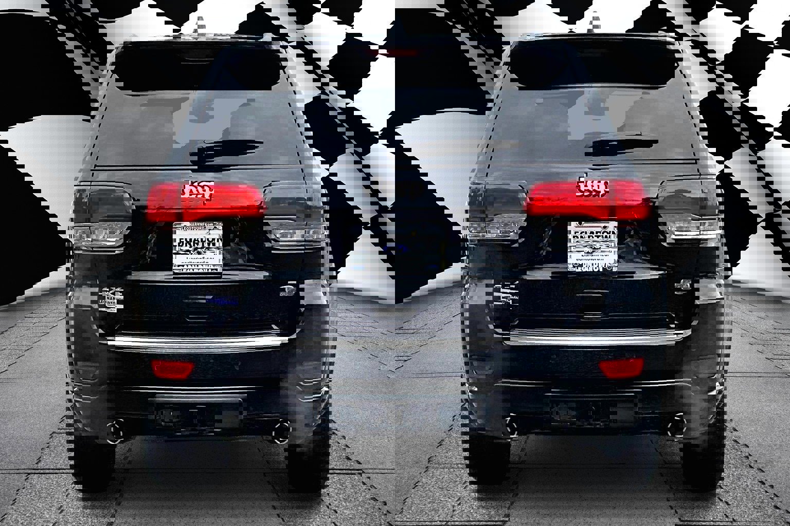 Used 2019 Jeep Grand Cherokee Overland image 3