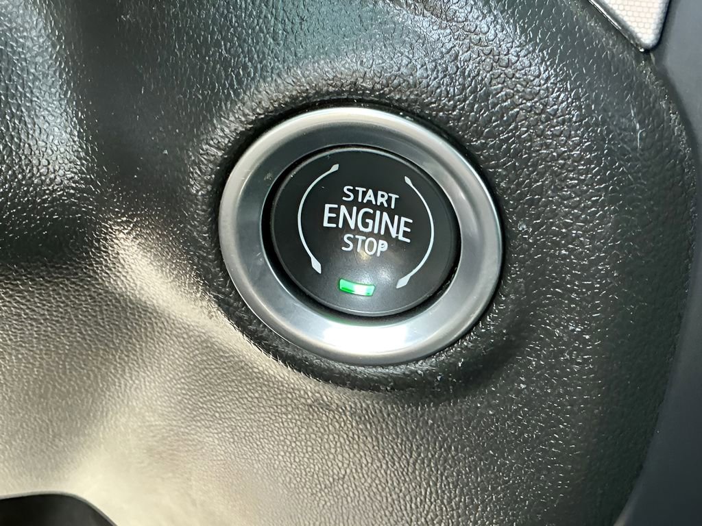 Used 2021 GMC Sierra 1500 SLE image 39