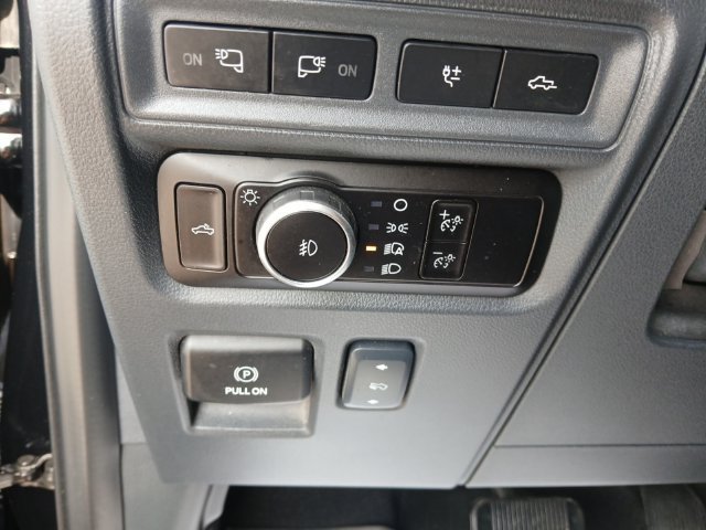Certified 2023 Ford F150 Raptor AWD/4WD image 18