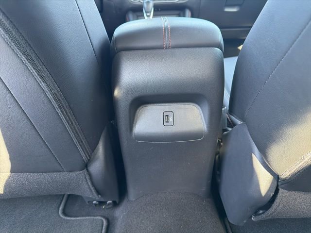 Used 2022 Nissan Sentra SR w/ SR Premium Package FWD image 12