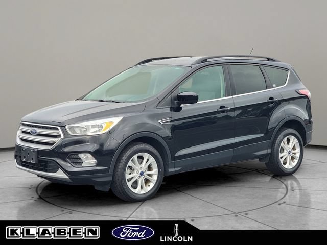 Certified 2018 Ford Escape SE w/ SE Sync 3 Package
