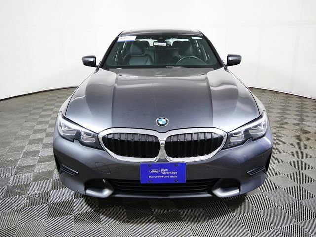 Used 2020 BMW 330i xDrive Sedan w/ Driving Assistance Package AWD/4WD image 3
