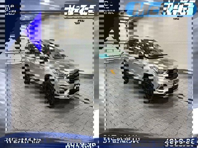 Certified 2017 Ford Escape SE w/ Equipment Group 201A