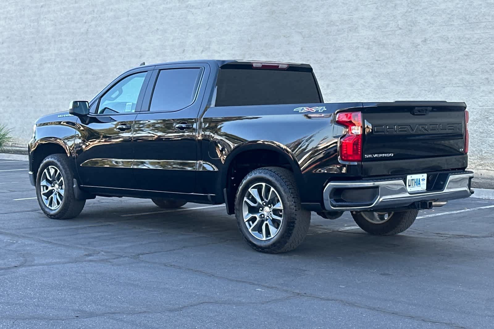 Used 2026 Chevrolet Silverado 1500 LT AWD/4WD image 7