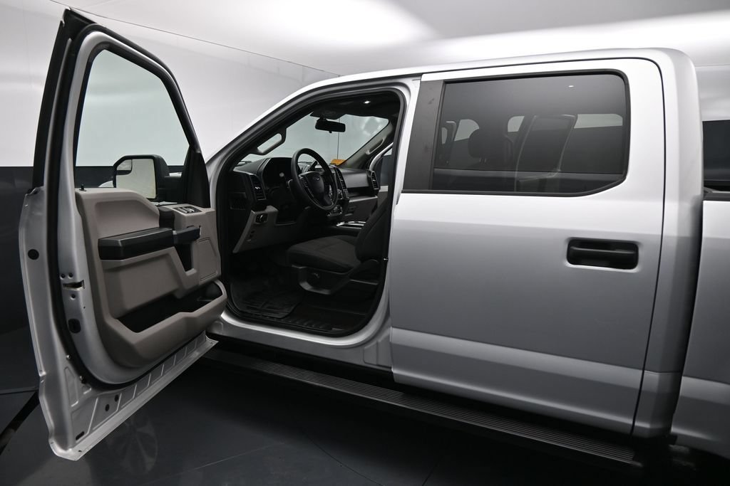Certified 2018 Ford F150 XL w/ Equipment Group 101A Mid RWD image 9